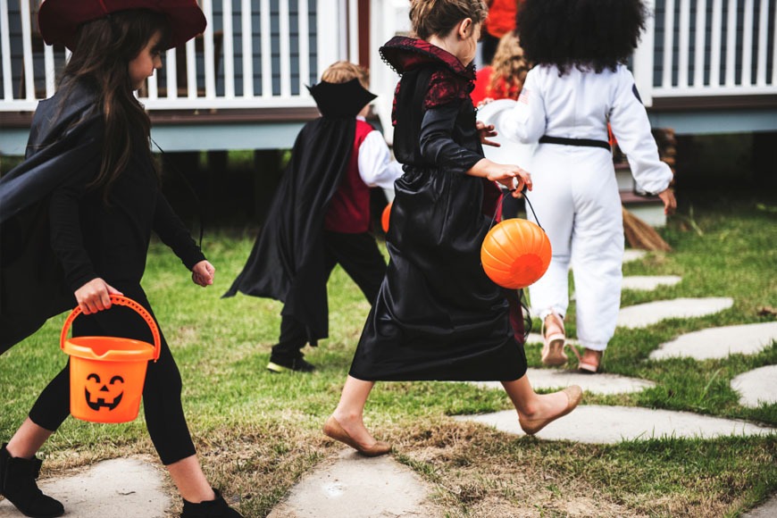 Your Etiquette and Safety Guide to Trick or Treating in Dubai